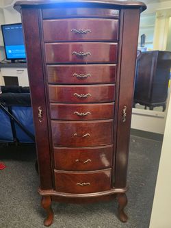 Jewelry armoire