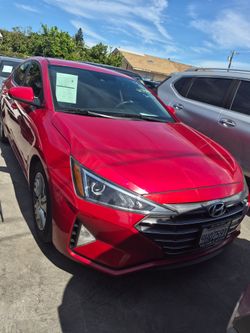 2020 Hyundai Elantra
