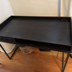 Jerome’s Desk With USB / Electrical Connection 