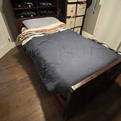 Kids wood bedroom Set - Twin Size 