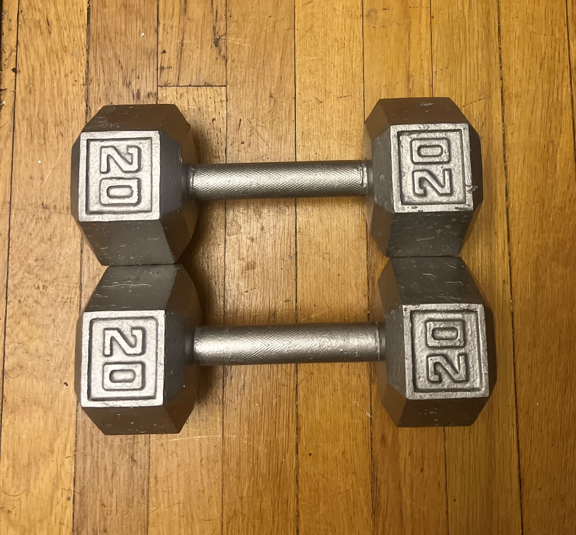 Hex Metal Dumbbells Weights..2 X 20 lbs…Total 40 Pounds