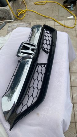 2017 to 2021 Honda CR- V grill OEM