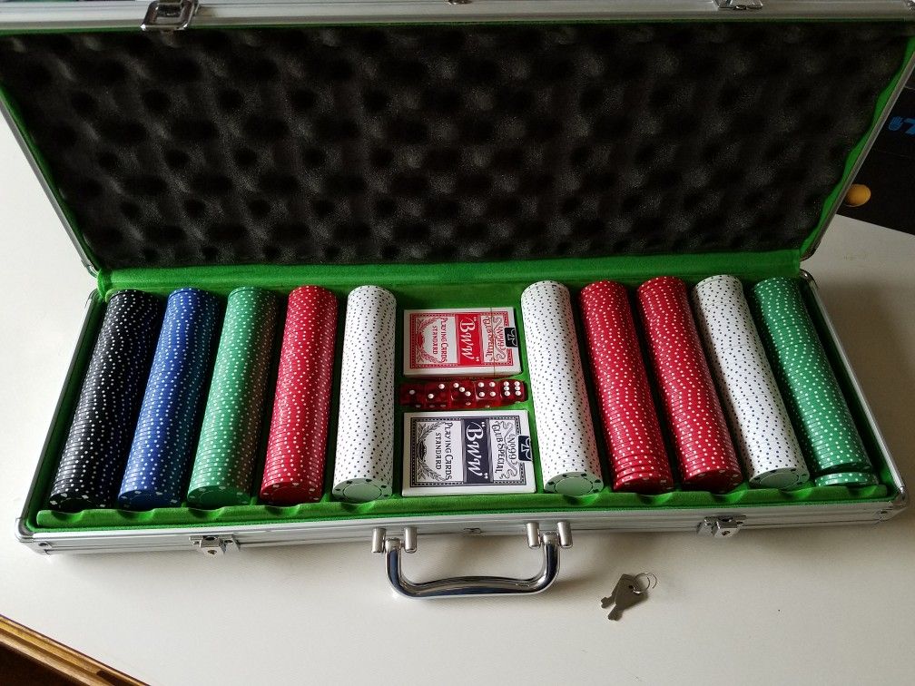 Gaming Set 500 Poker Chips, Dice, Cards
