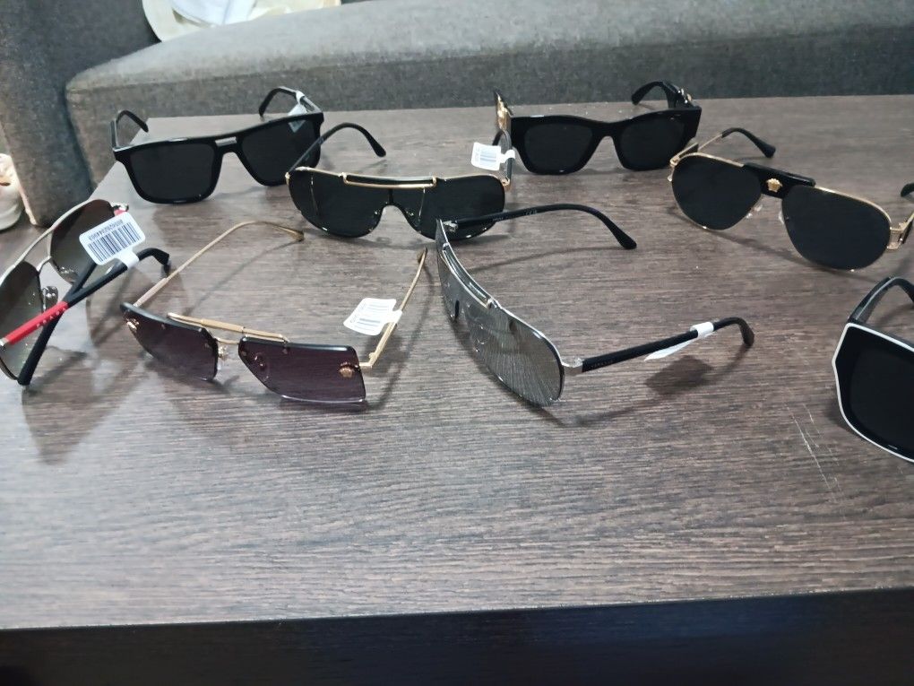 PRADA, VERSACE, ETC