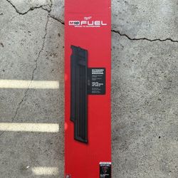 Milwaukee M18 FUEL 21-Degree Framing Nailer Extended Capacity Magazine