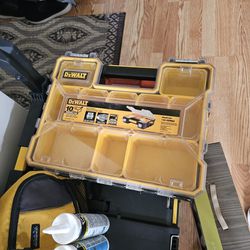 Tool Box For Sale Great Condition 