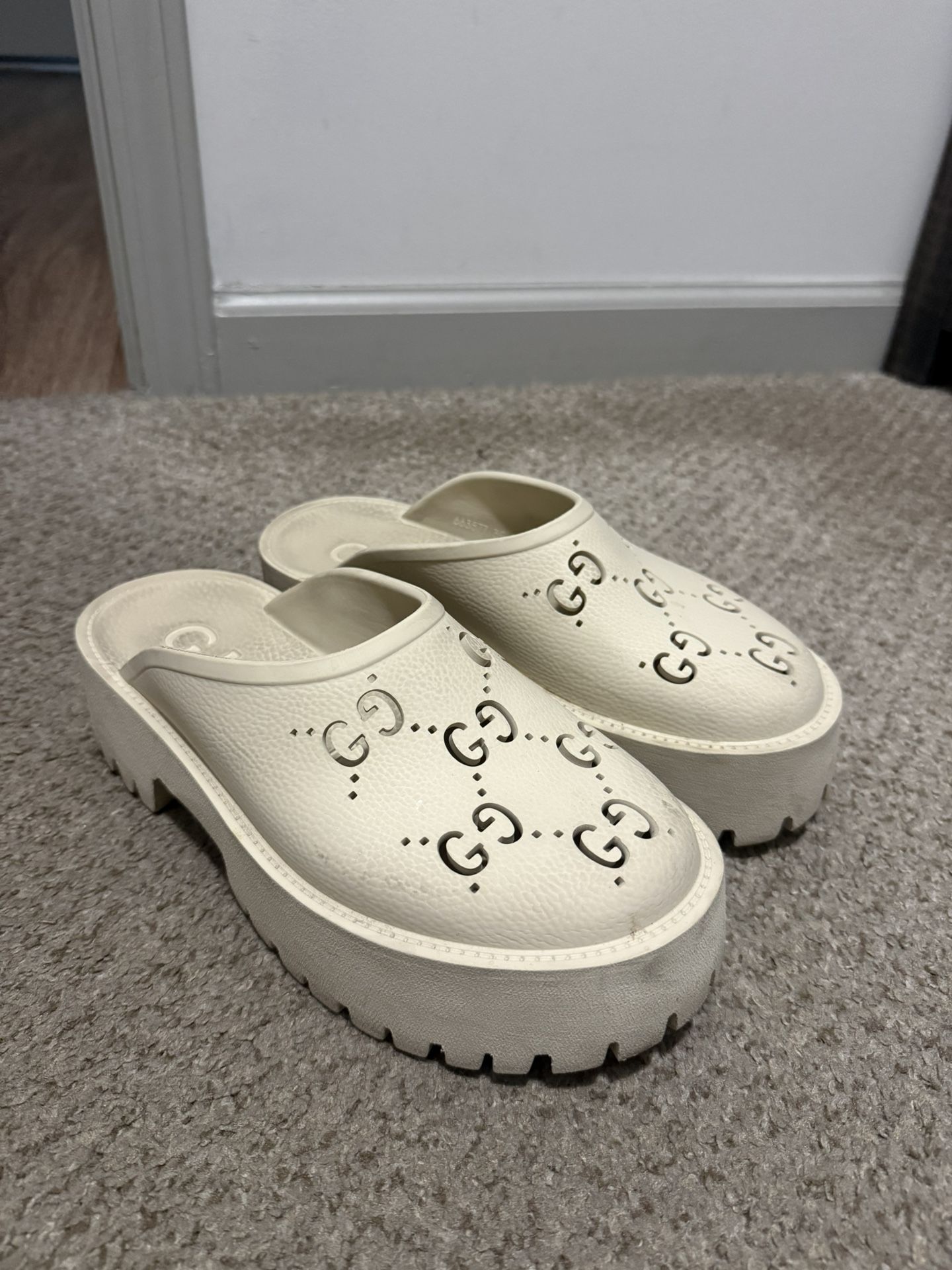 Gucci Platform Mules EU 39