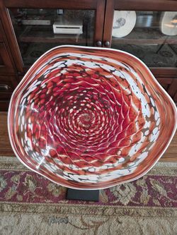 Chihuly Student Beautiful Red Plate