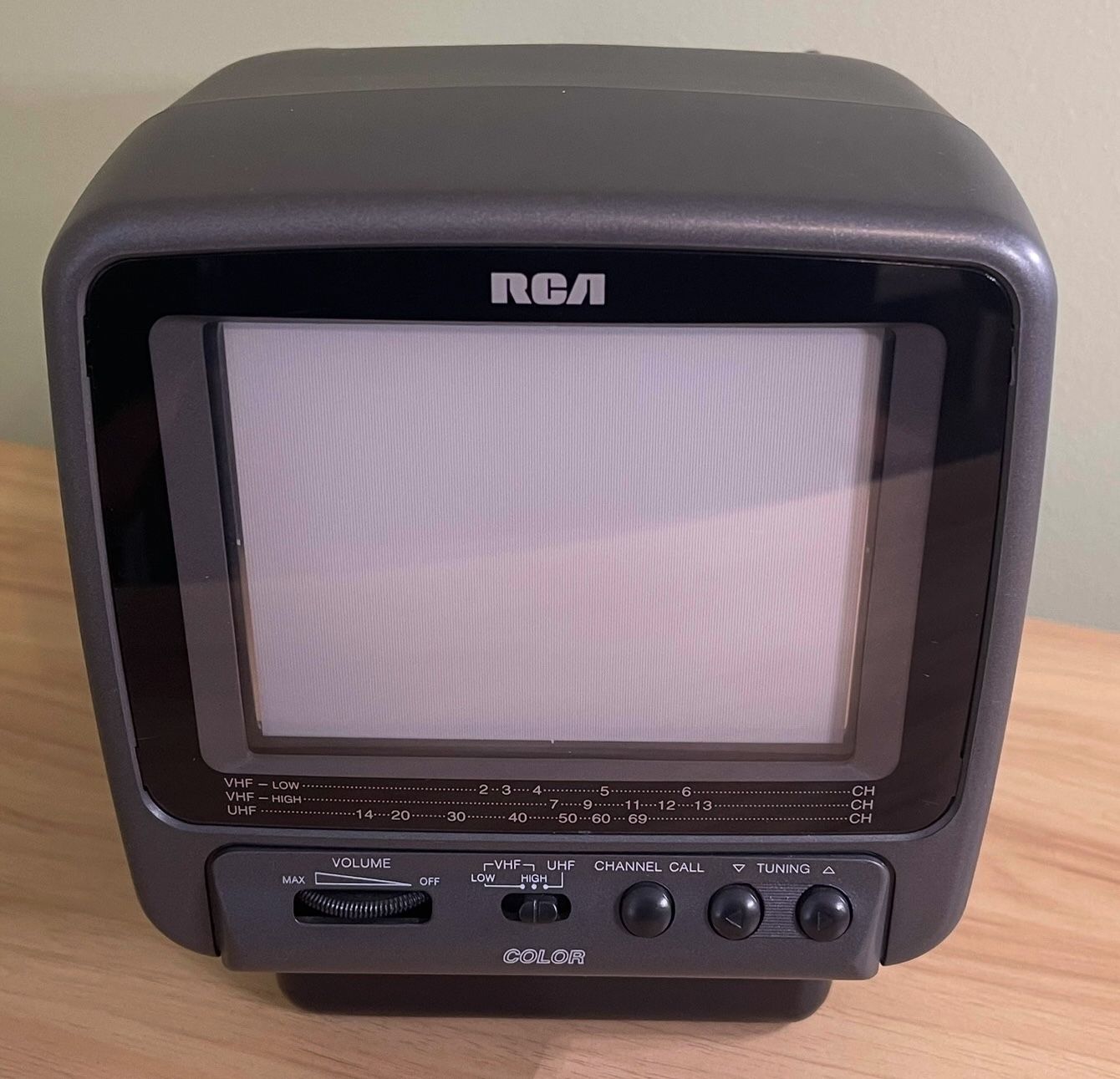 Radio Shack RCA 5” Color TV/Monitor
