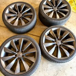 Tesla Model S Performance 21” Turbine Wheels – Staggered Set (Sonic Carbon