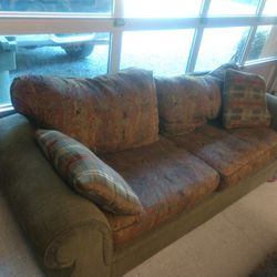 Ashley Furniture Sofa Couch 90" Great Condition Y