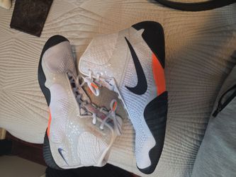 Nike tawas size 10