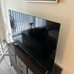 40 “ TCL/Roku TV