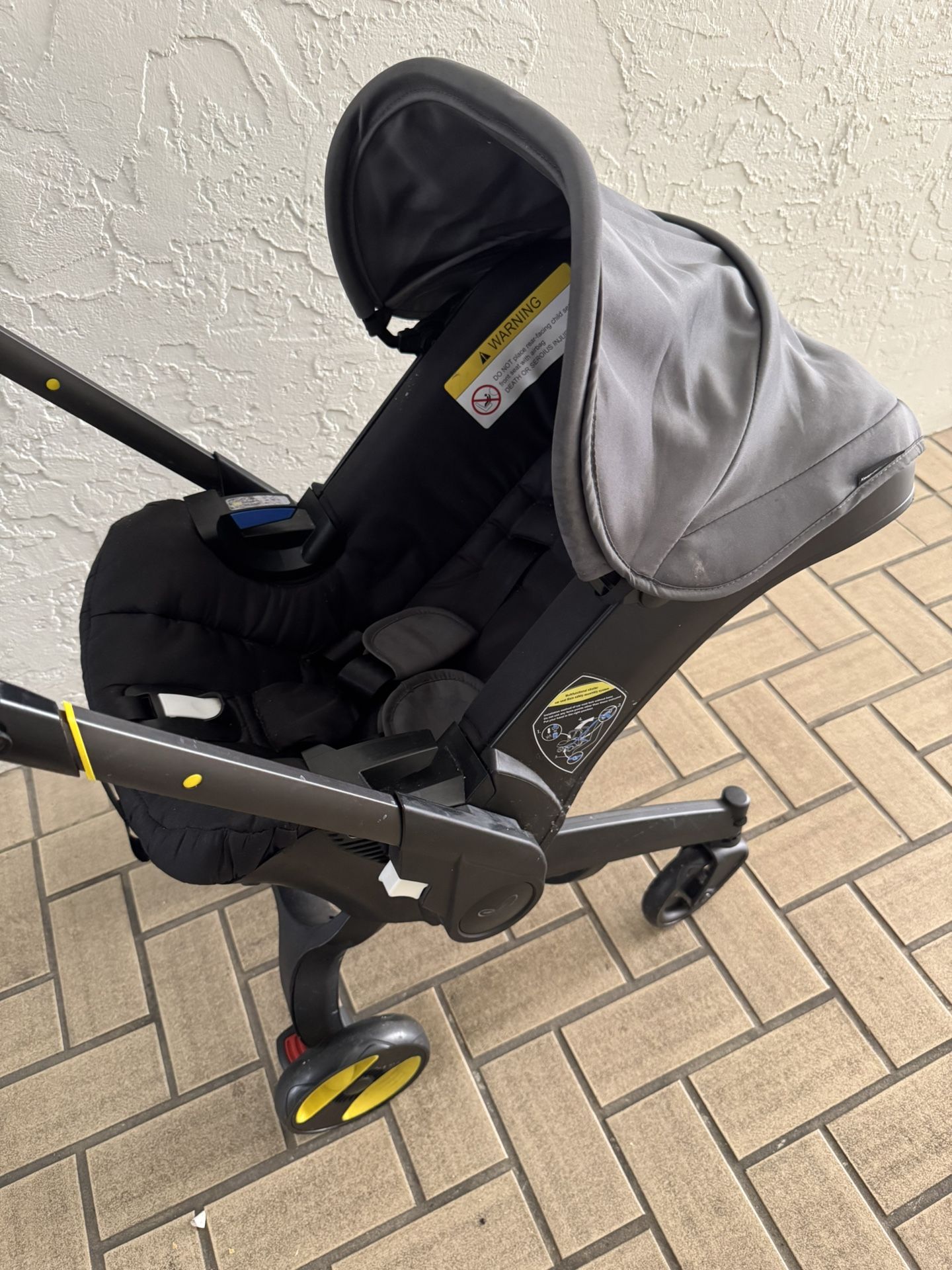 Baby Car Seat/ Stroller