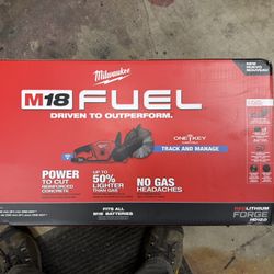 M18 Concrete Saw Kit 