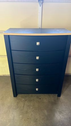 5-Drawer Tall Dresser Chest