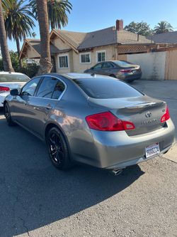2015 Infiniti Q40