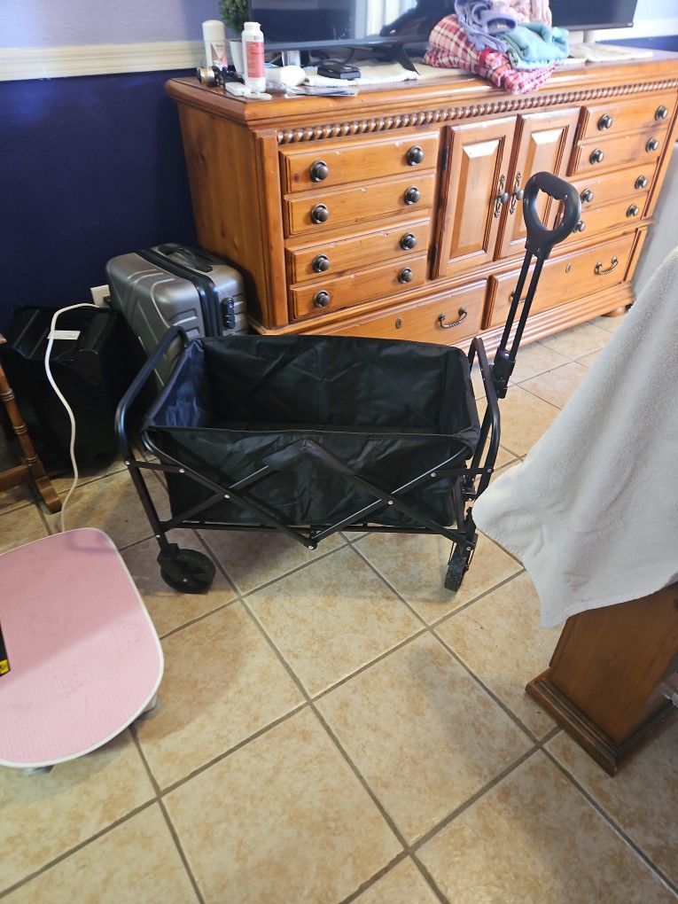 Cart Wagon With Wheels Never Used ..