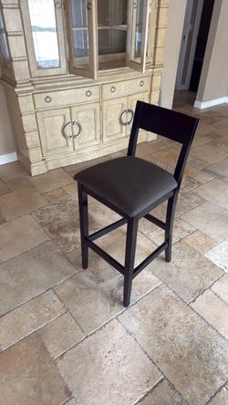 Single bar stool
