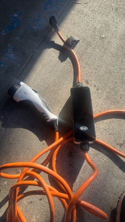 Kia EV Charger EV6 EV9 Niro Soul Optima Sorento Sportage charging cord PHEV 120v