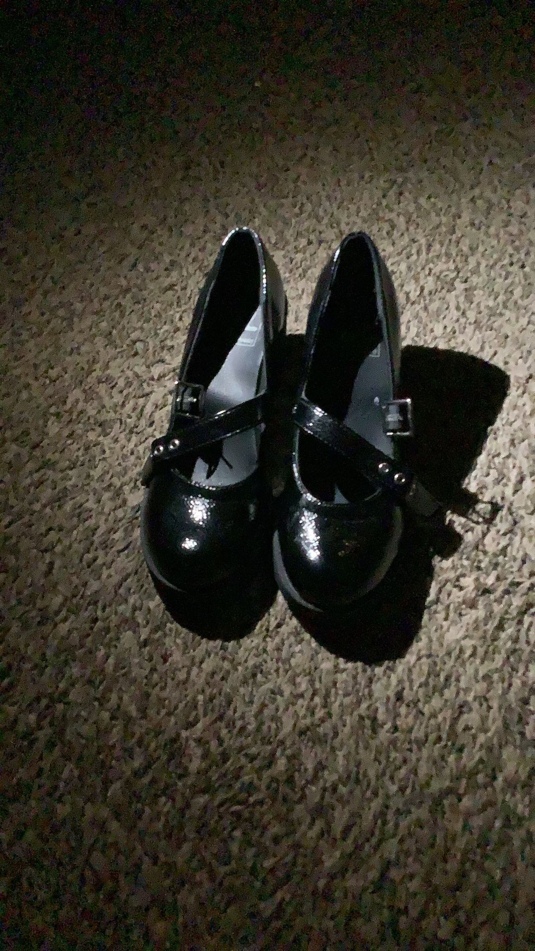 Size Is 5.5, 1 Pair Of High Heels Shoes.