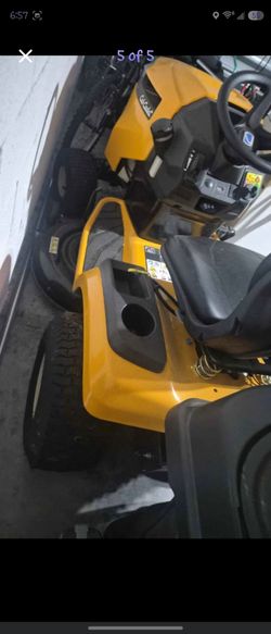 2021 Cub Cadet LT42 Riding Mower + Twin Bagger – Excellent Condition