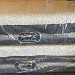California King Beautyrest Memory Foam