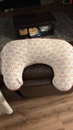boppy nursing pillow