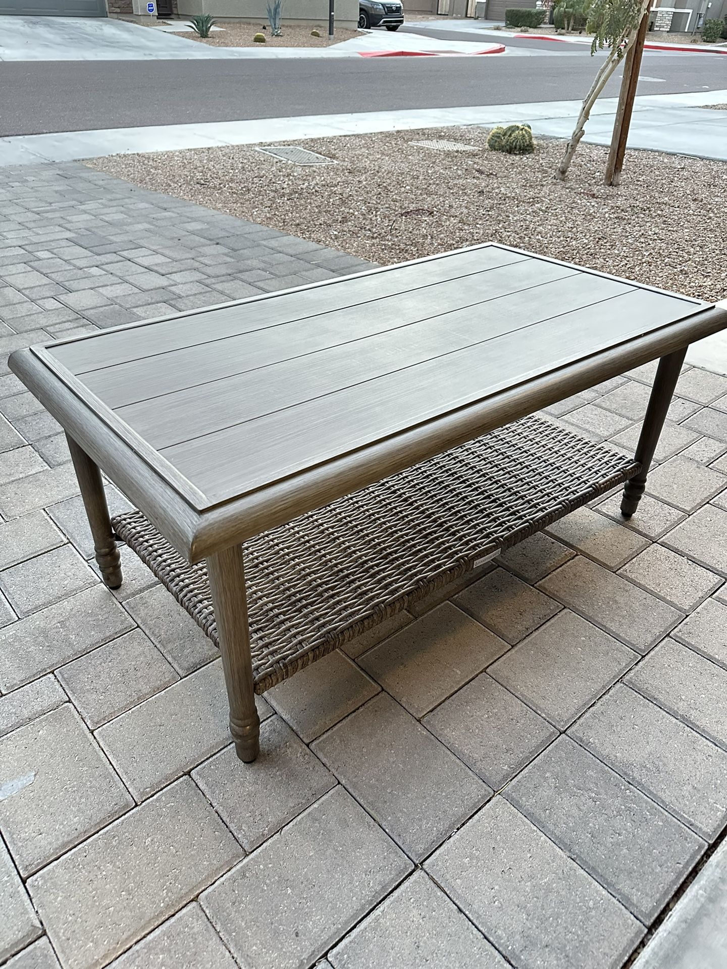 Hampton Bay Beacon Park Gray Wicker Outdoor Patio Coffee Table