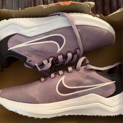 Nike Downshifter 12 Women's Running Shoes Size 7