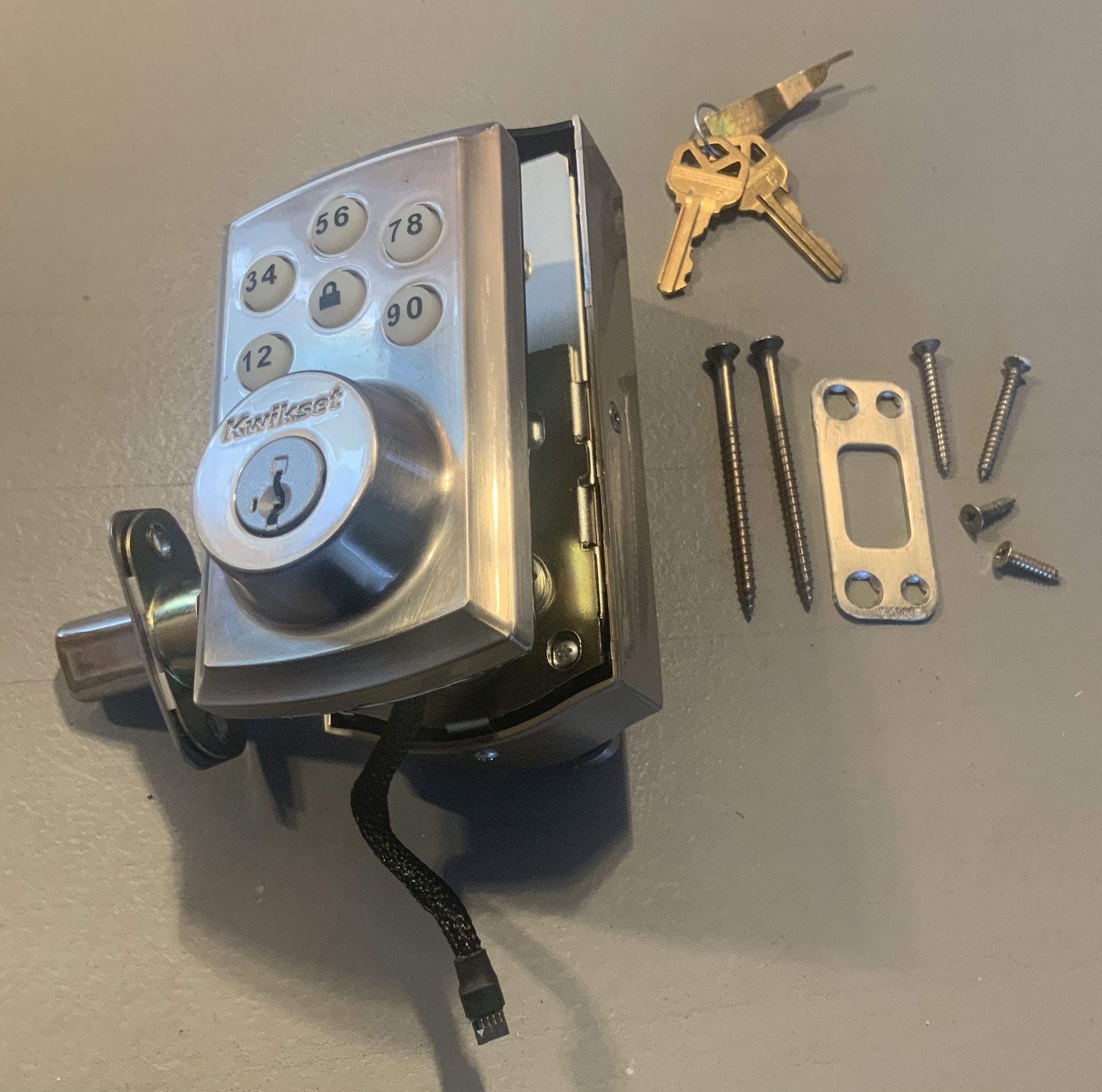 Kwikset 888 SmartCode touchpad electronic deadbolt with Z-Wave Technology