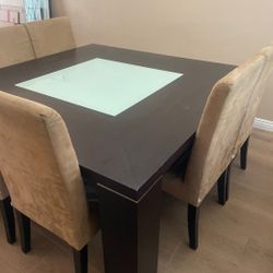 Dining Room Set And End Tables