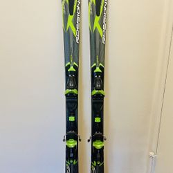 Skis Rossignol Equipe 4s Kevlar for Sale in Houston, TX - OfferUp