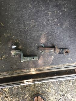 Tow receiver