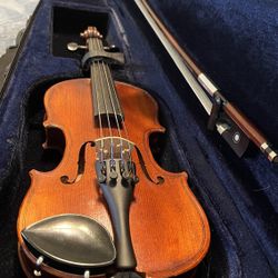 “Core Academy” 1/10 Violin – Like New! Bow, Case, Aubert Bridge – $145