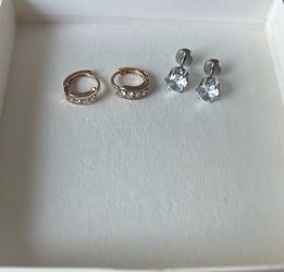 Jewelry- Earrings