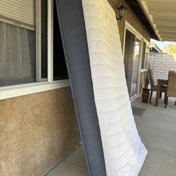 mattress 