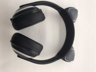 Brookstone cat ear ar100a4bka Bluetooth headphones