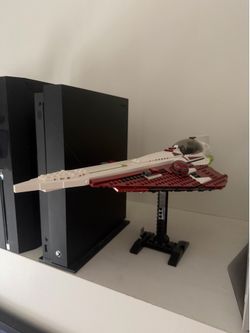 Lego Star Wars 10215 Obi-Wan’s Jedi Starfighter UCS