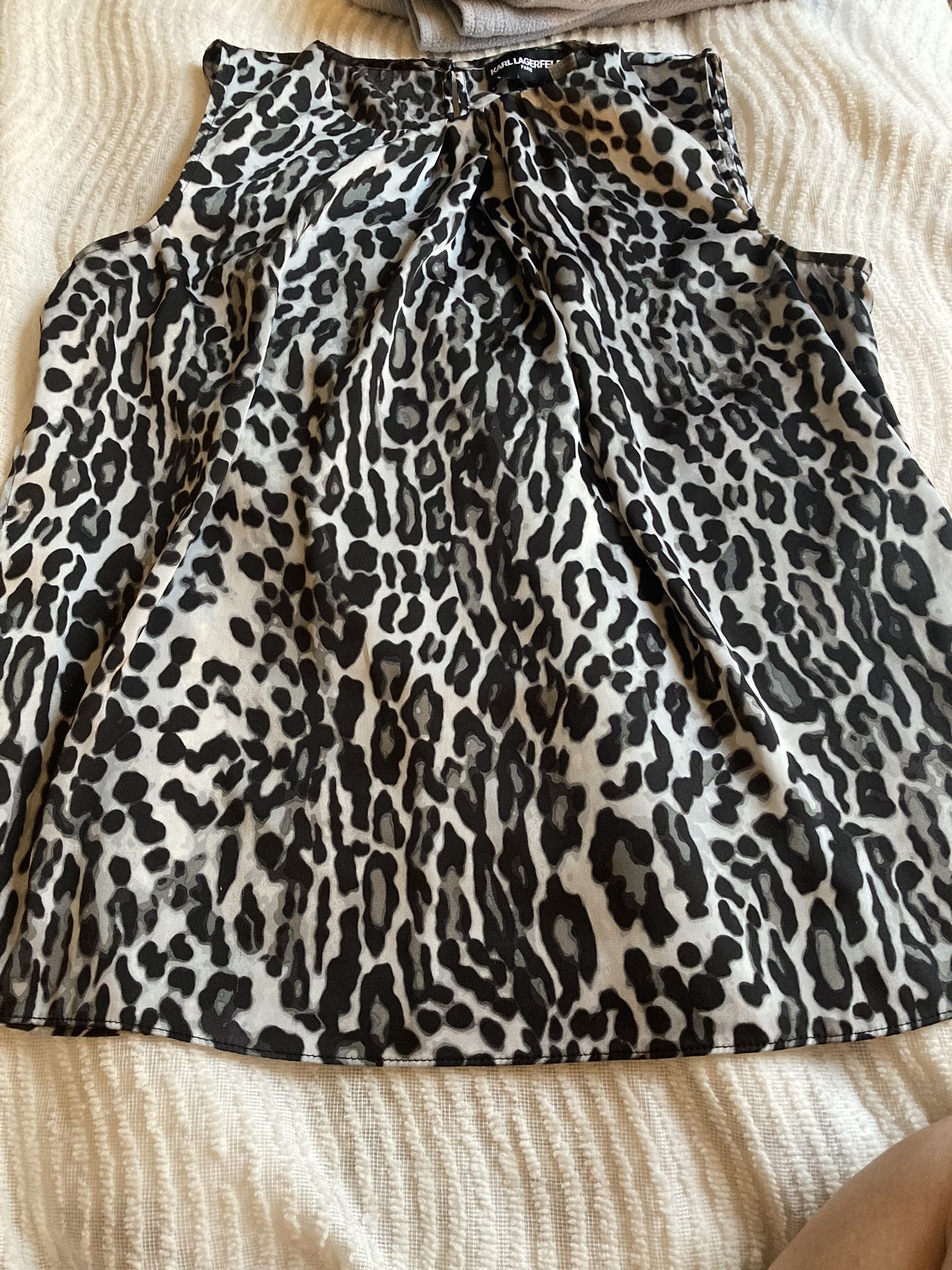 Women’s Blouse