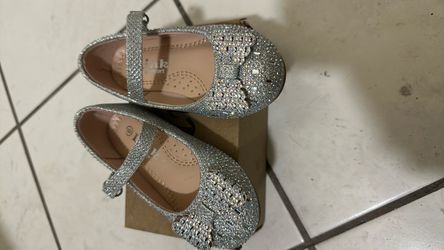 shoese nina