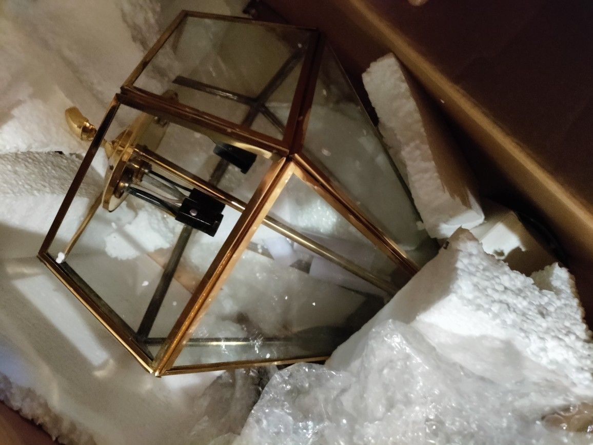 Light Fixtures