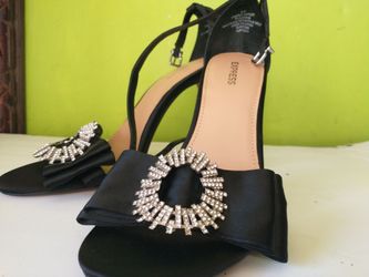 These Express Rhinestone Embellished Bow High Heeled Sandals