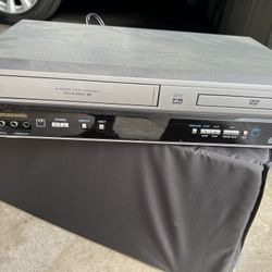 VCR/DVD Player
