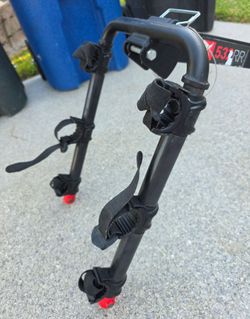 Bicycle hitch mount