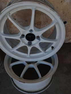 Selling 15 inch rims white LT28 VORS