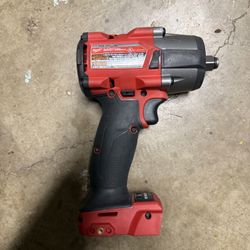 Milwaukee 2962P-20 M18 FUEL™ 1/2 " Mid-Torque Impact Wrench