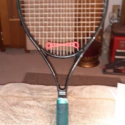 Head Genesis 720 Tennis Racket 