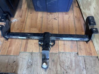 Tow receiver