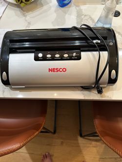 NESCO VS-02 Automatic Shut Off Vacuum Sealer